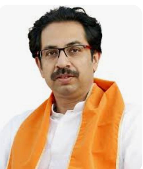 उद्धव ठाकरे के जन्मदिन पर पूर्वांचल विकास परिवार द्वारा महारुद्राभिषेक