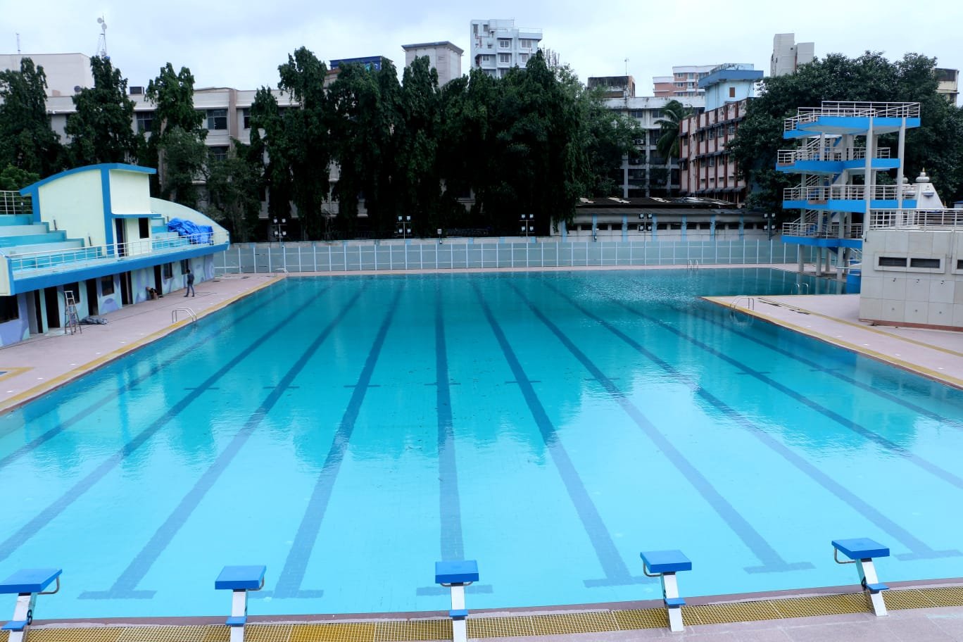 मुंबईकरों के लिए काम की खबर, स्वीमिंगपूल के लिए ऑनलाइन मेंबरशिप