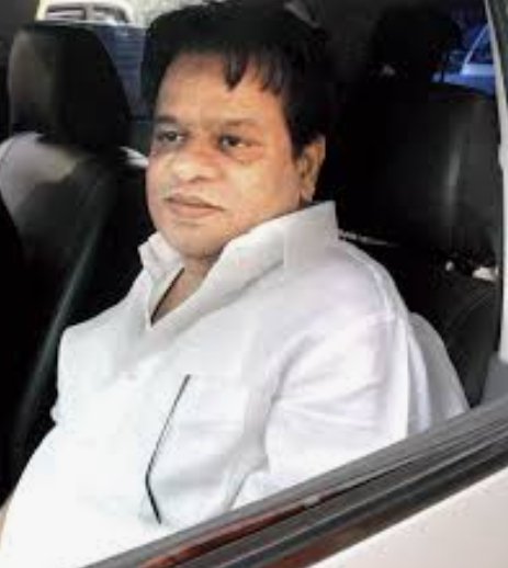 सीने में दर्द की शिकायत, इकबाल कासकर आईसीयू में भर्ती