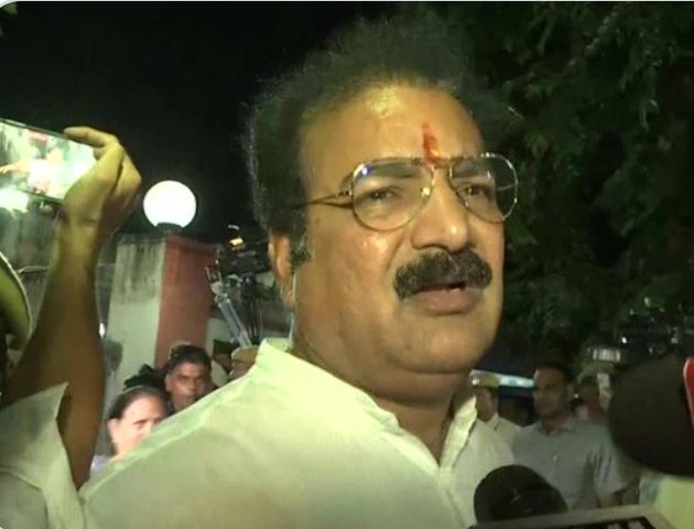 राजस्थान कांग्रेस में भूकंप, 80 विधायक देंगे इस्तीफा