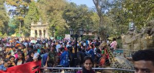 वीरमाता जीजाबाई भोसले वनस्पति उद्यान एंड जू 