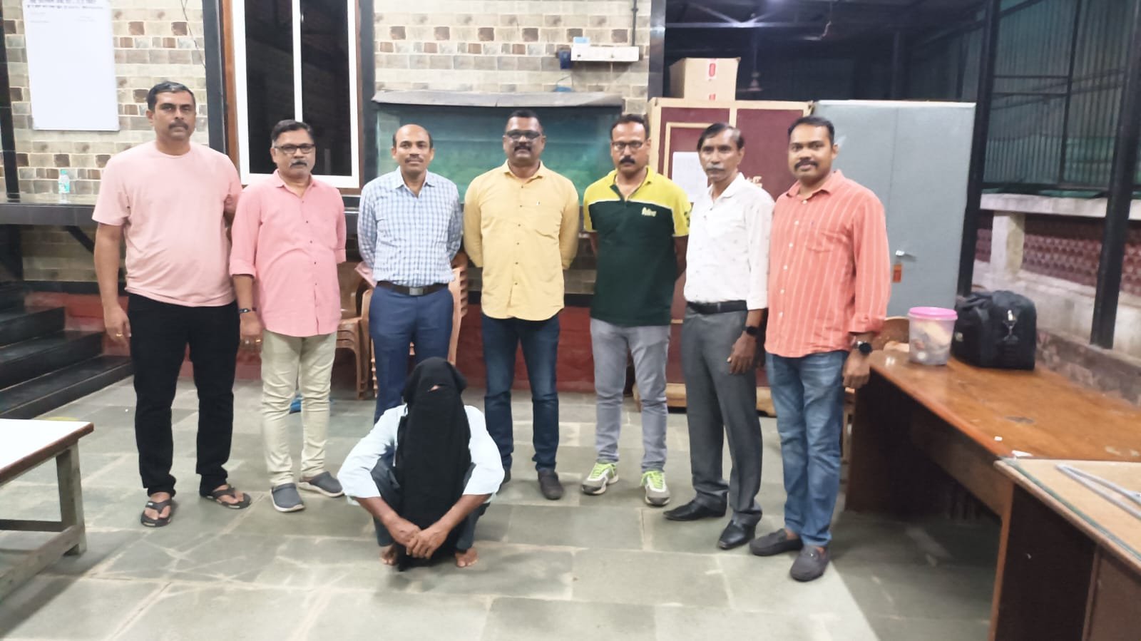 अपनी सगी नाबालिग बेटी से बलात्कार करता रहा रामबाबू यादव, घर से भागी लड़की तो खुला राज, पुलिस ने किया गिरफ्तार